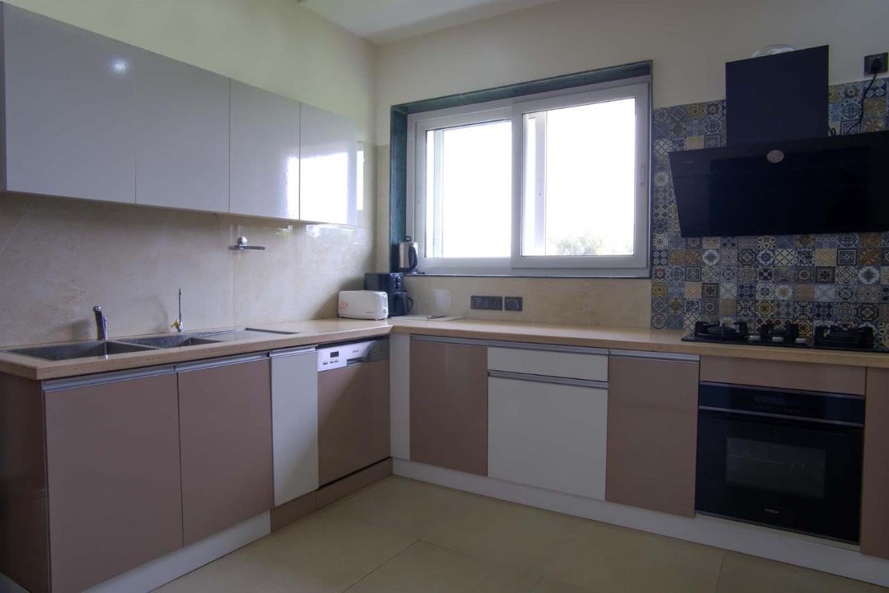 Stayvista At Hillside Paradise Dhauj Exterior foto