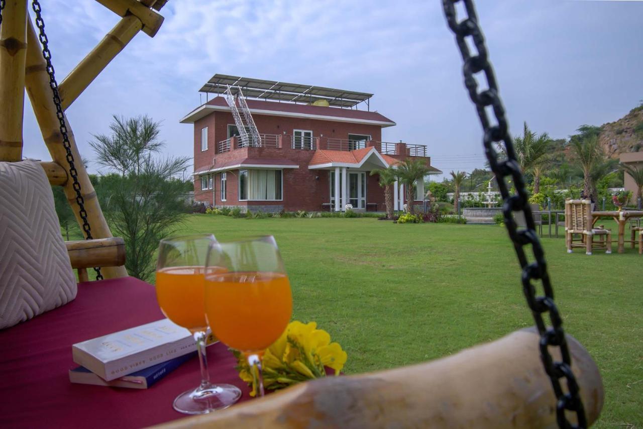 Stayvista At Hillside Paradise Dhauj Exterior foto